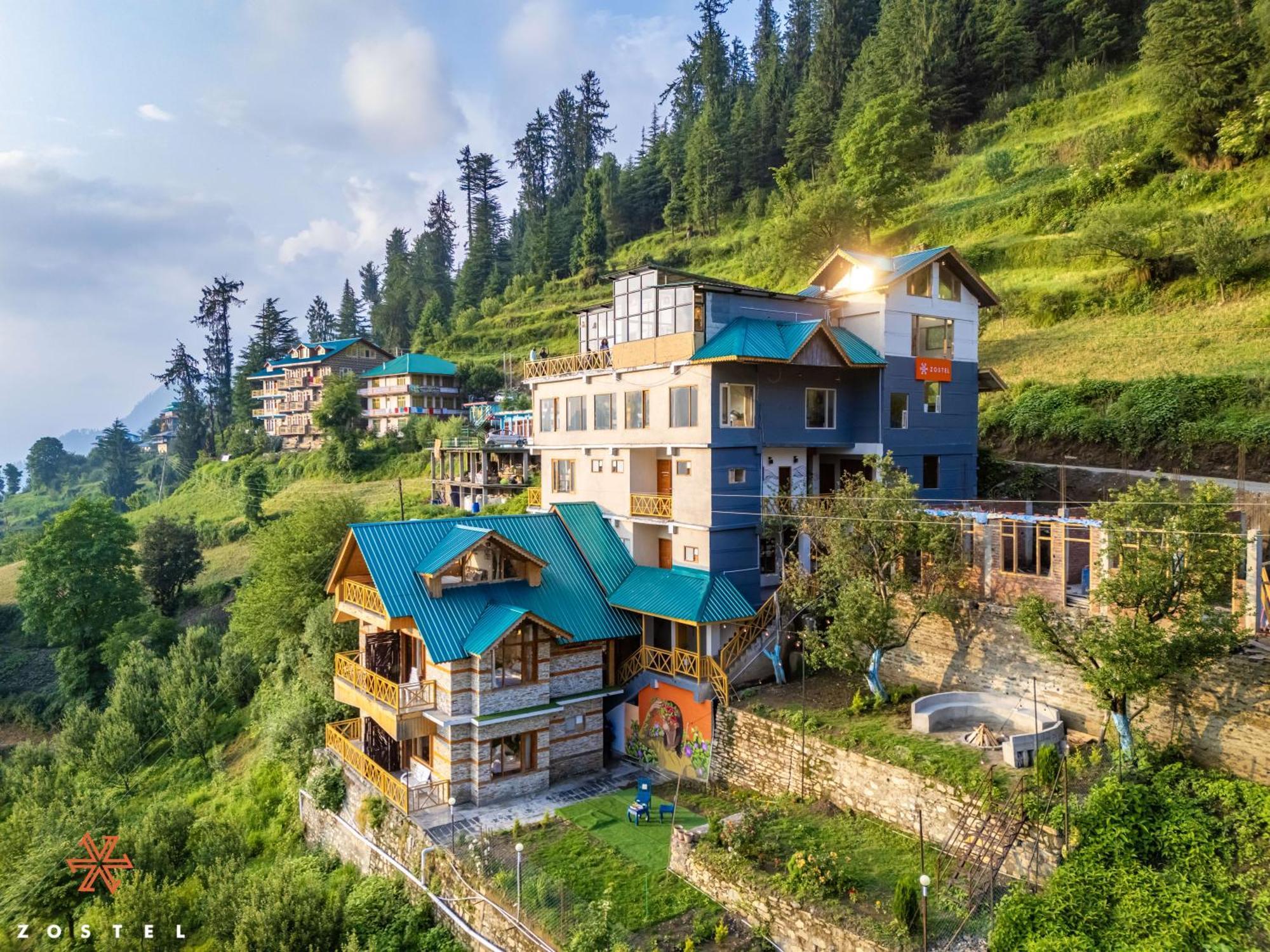 Zostel Shoja, Jibhi Hostel Exterior photo